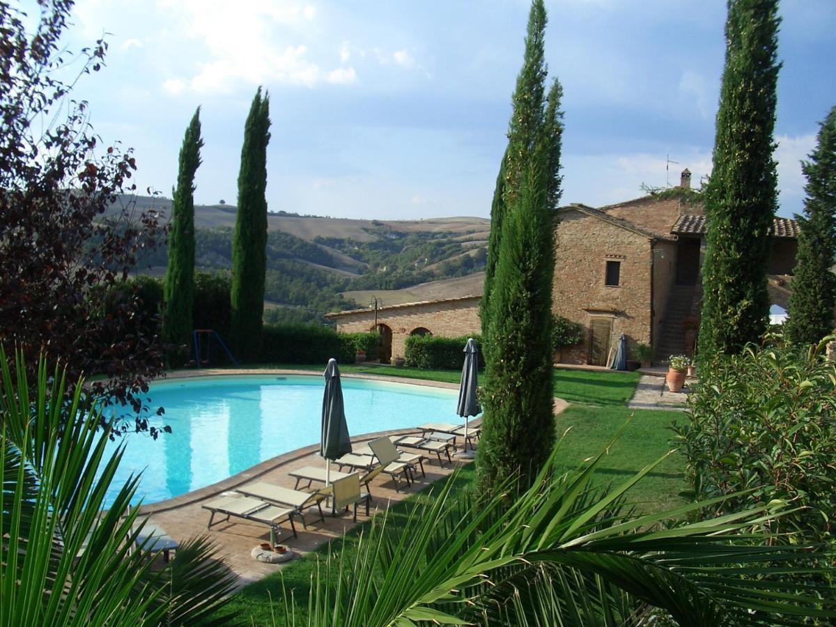 Agriturismo S. Eurosia Монтальчино Экстерьер фото