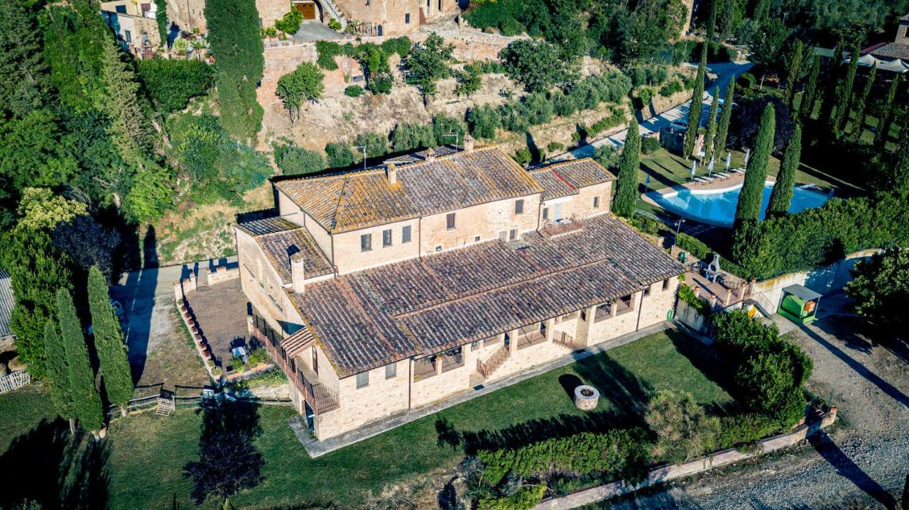 Agriturismo S. Eurosia Монтальчино Экстерьер фото