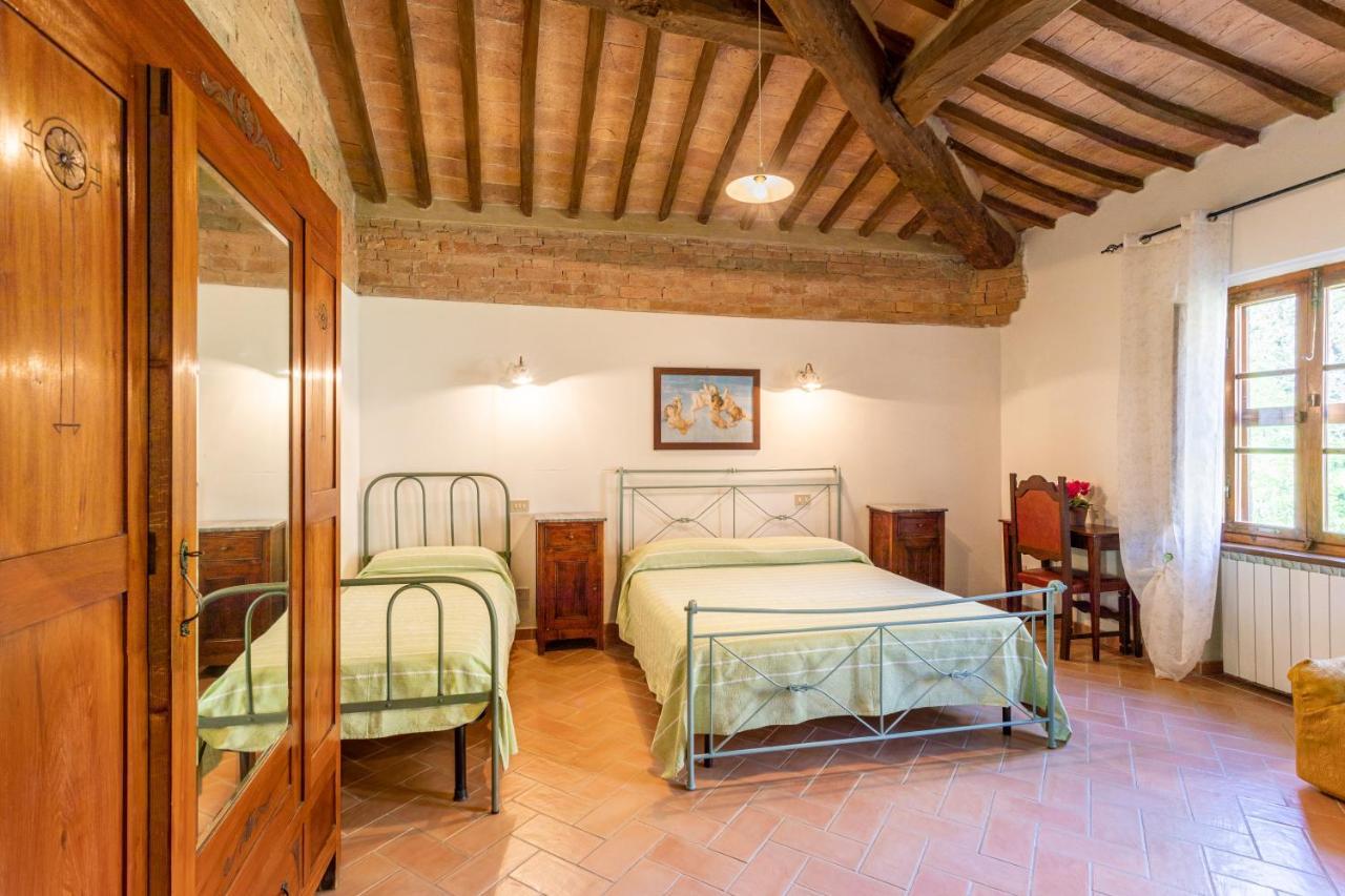 Agriturismo S. Eurosia Монтальчино Экстерьер фото