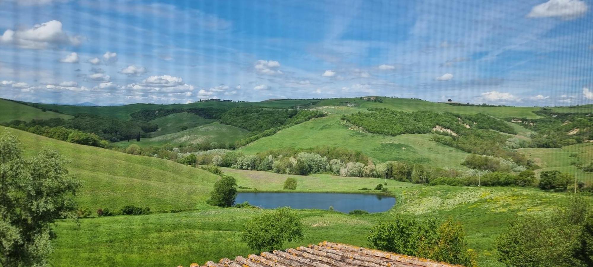 Agriturismo S. Eurosia Монтальчино Номер фото